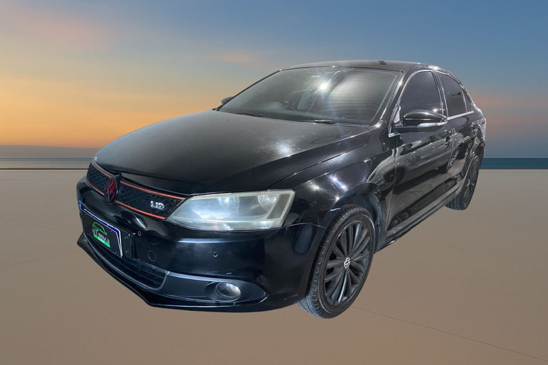 Wolkswagen JETTA Highline 2.0 TSI Aut. 2012