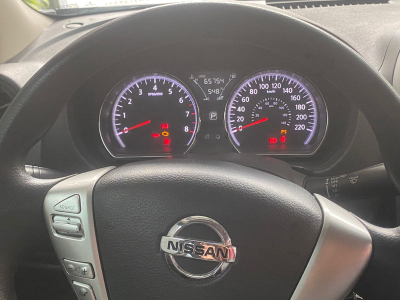 Nissan Versa 1.6 SV 2020