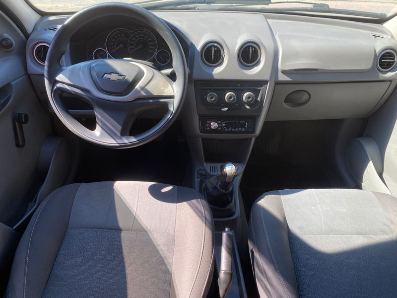 Prisma 1.4 LT Sedan 2012