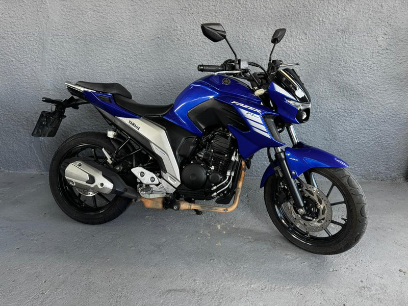 Yamaha FZ25 Fazer 2022