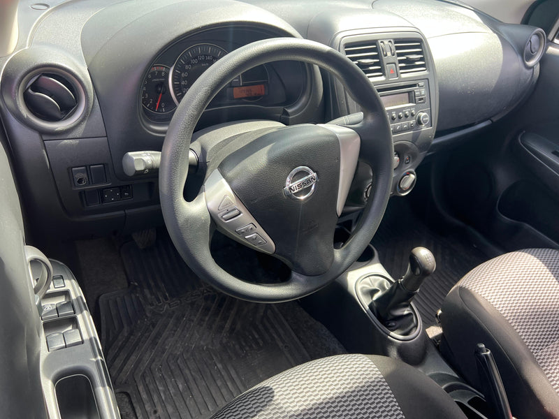 Nissan Versa 1.0 Flex Manual 2020
