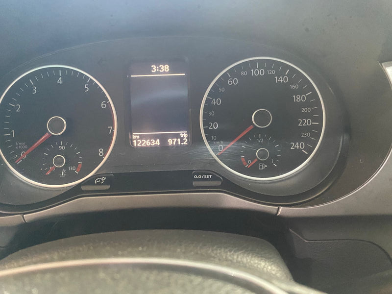 Volkswagen Fox Comfortline 1.0 Mec. 2016