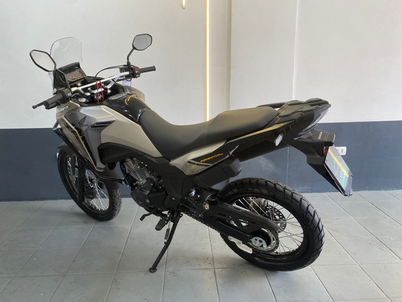 Honda Sahara 300 - 2025