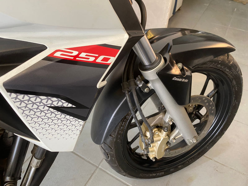 Honda Twister 250 - 2019